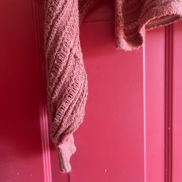 American Eagle Outfitters Warm Brown Cropped Sweater - Picture 3 of 7